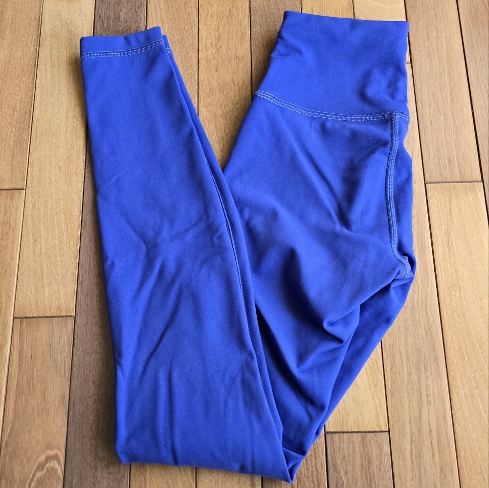 lululemon Wunder Train High-Rise Tight 28" (Size 4)